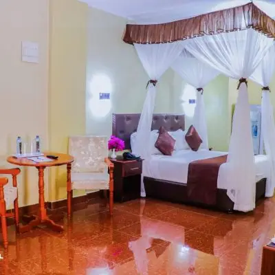 Maxland hotel restaurant Maxland Hotel Bed and breakfast, Bed and Breakfast along thik aroad, Thika road top hotels